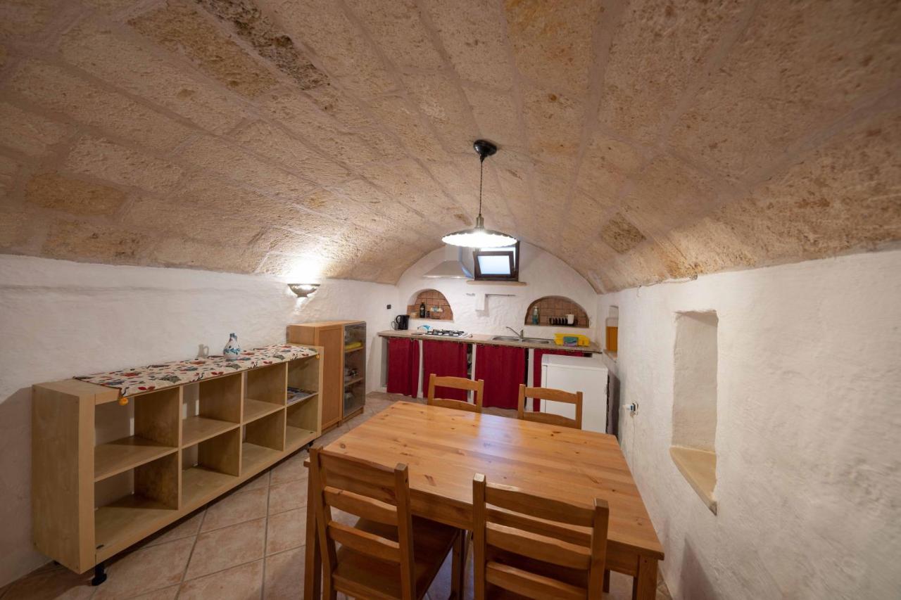 B&B Palazzo La Traja Гальяно-дель-Капо Экстерьер фото