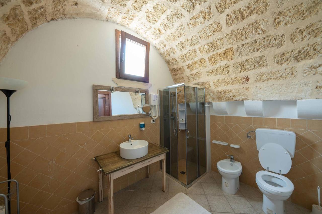 B&B Palazzo La Traja Гальяно-дель-Капо Экстерьер фото