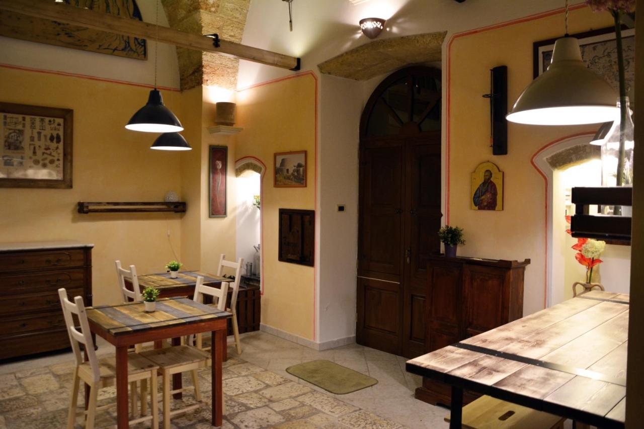 B&B Palazzo La Traja Гальяно-дель-Капо Экстерьер фото