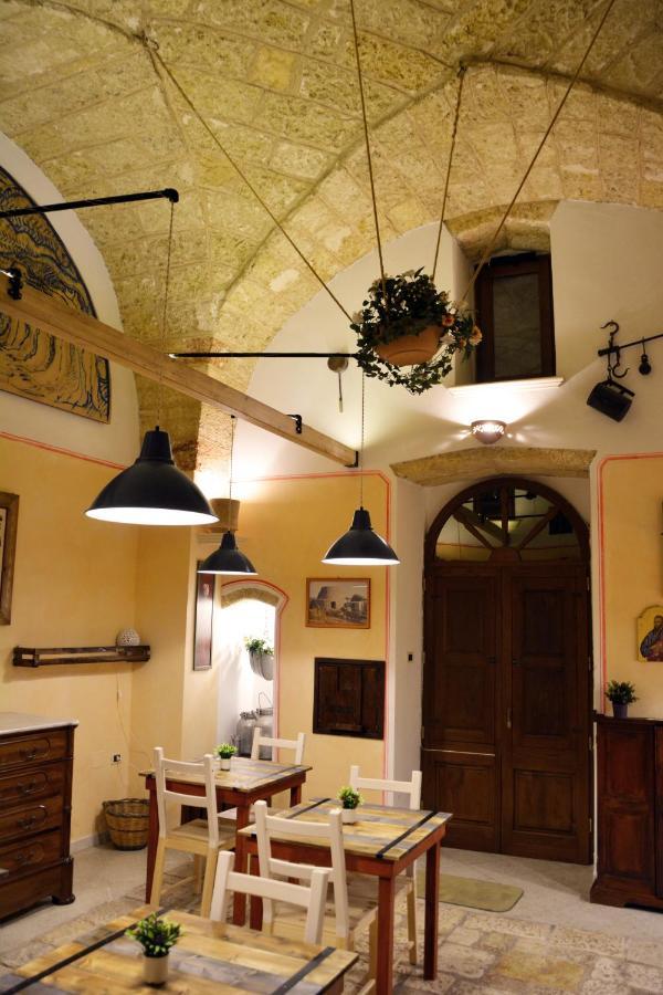 B&B Palazzo La Traja Гальяно-дель-Капо Экстерьер фото